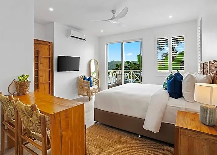 The Bay Seychelles Boutique And 4* Anse Boileau